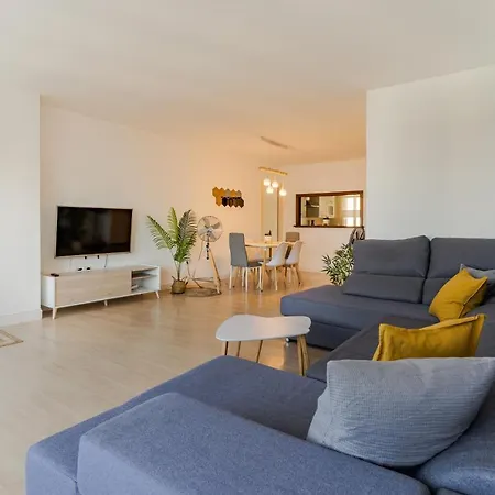 Frente Al Mar Torres De Playamar En Апартаменты