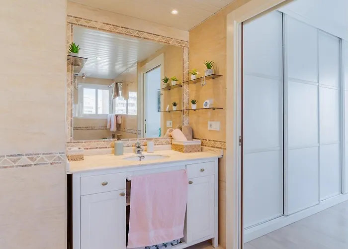 Frente Al Mar Torres De Playamar En