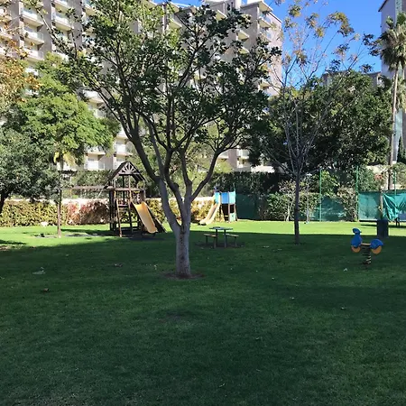 Апартаменти Apartamento Frente Al Mar Torres De Playamar Beachfront Торремолінос